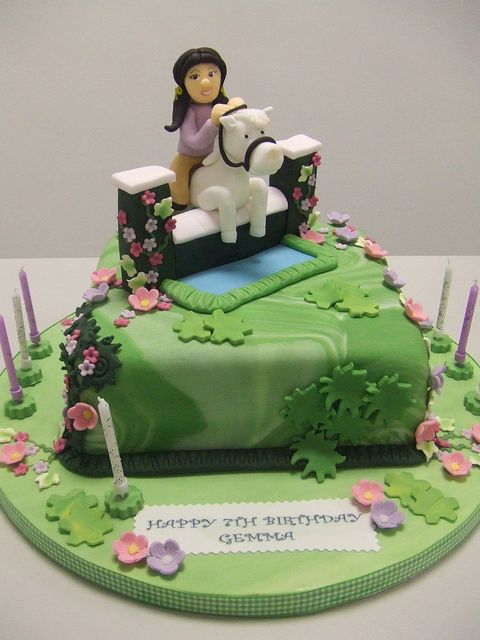 Show Jumping Cake